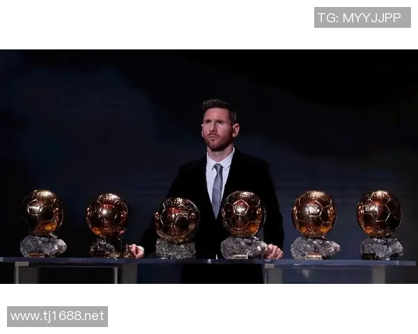 足球明星背后的奋斗故事与荣耀瞬间展现了他们不屈的精神与卓越的才华